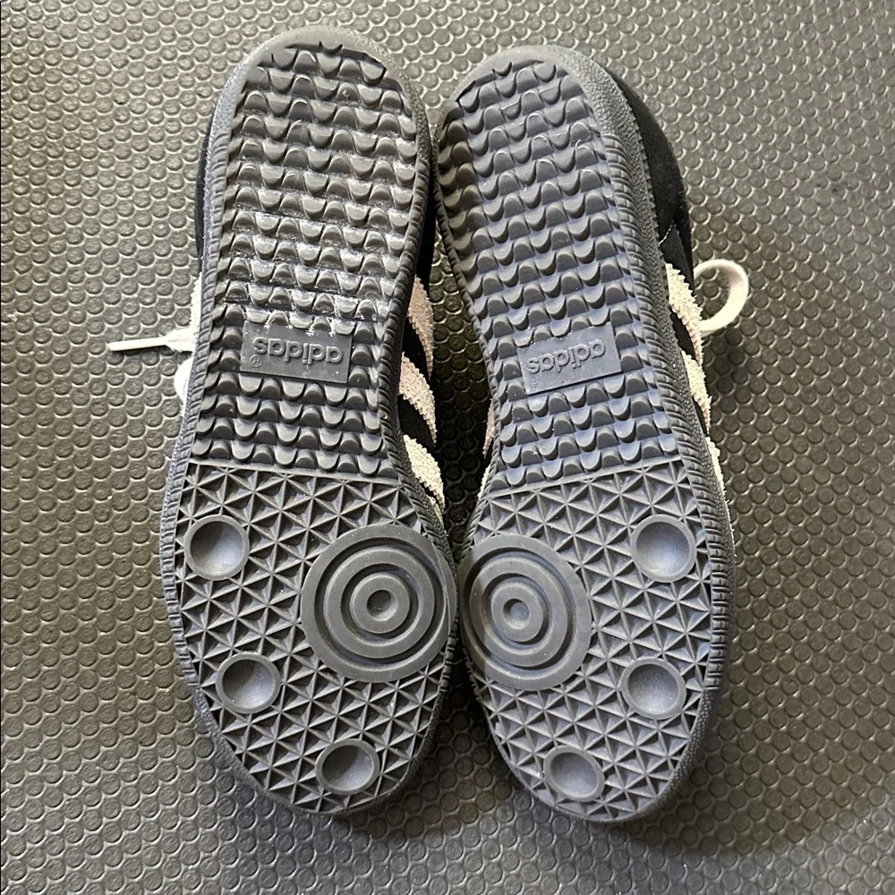 Adidas Samba Sneakers - Picture 7 of 10